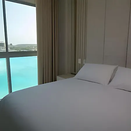 Apartamento De Lujo En Baia Kristal Cartagena