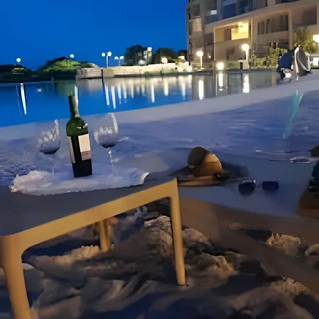 De Lujo En Baia Kristal Apartamento